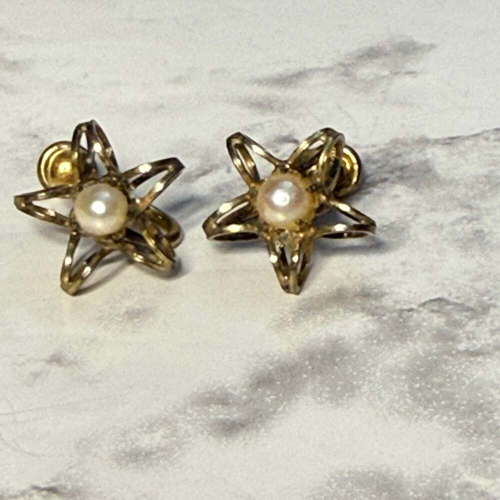 Vintage Henry Griffith HG 12K Gold‎ Filled Faux Pearl Flower Screw Back Earrings
